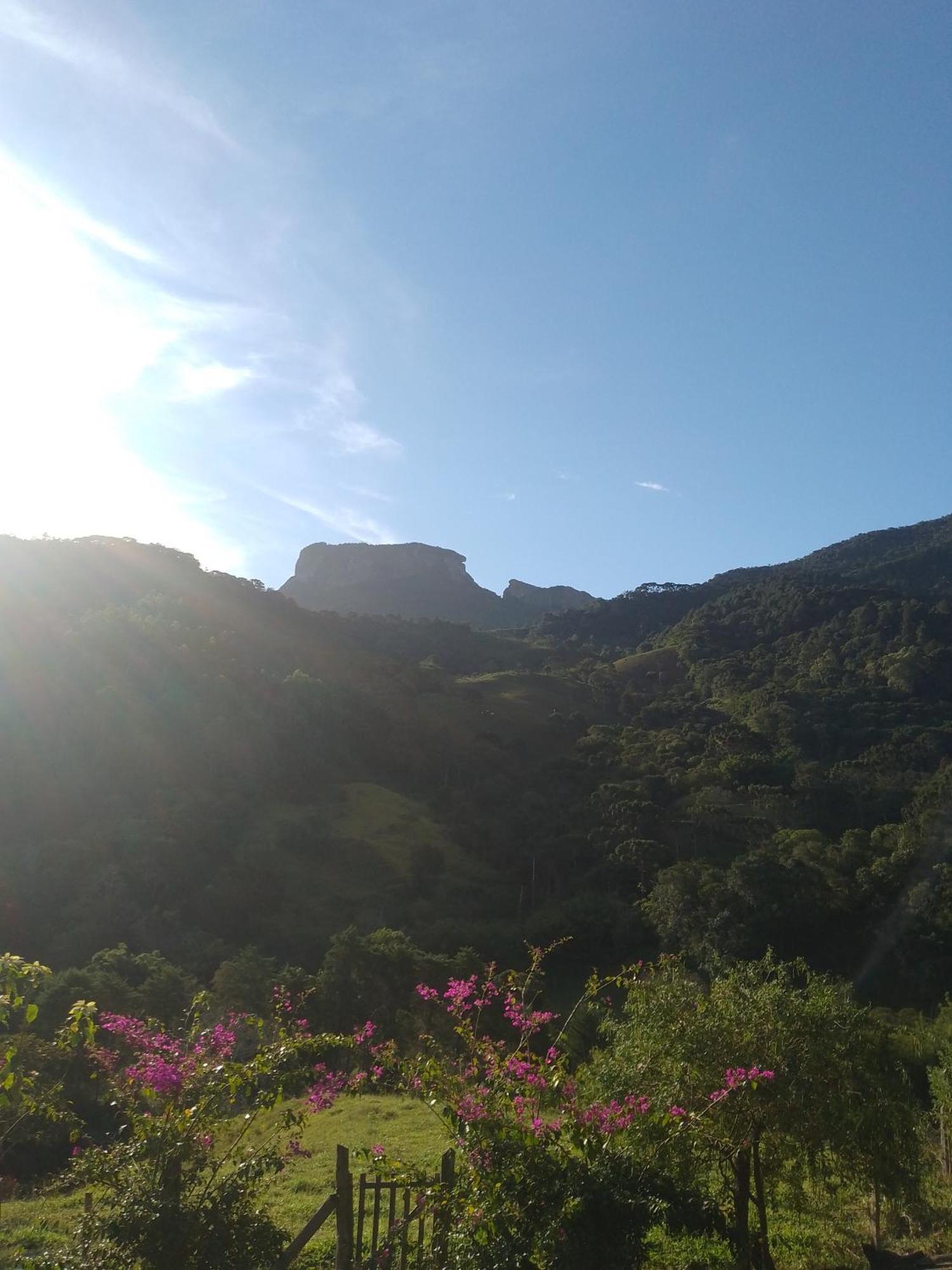 Rancho Pe Da Pedra Villa São Bento do Sapucaí Exterior foto